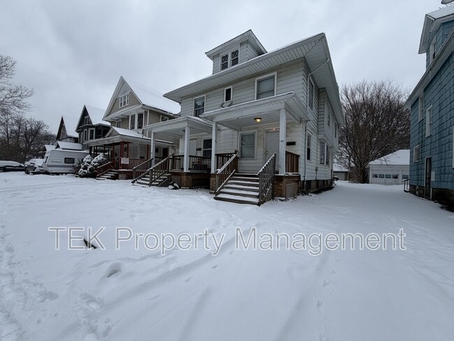Building Photo - 172-174-174 Rosewood Terrace