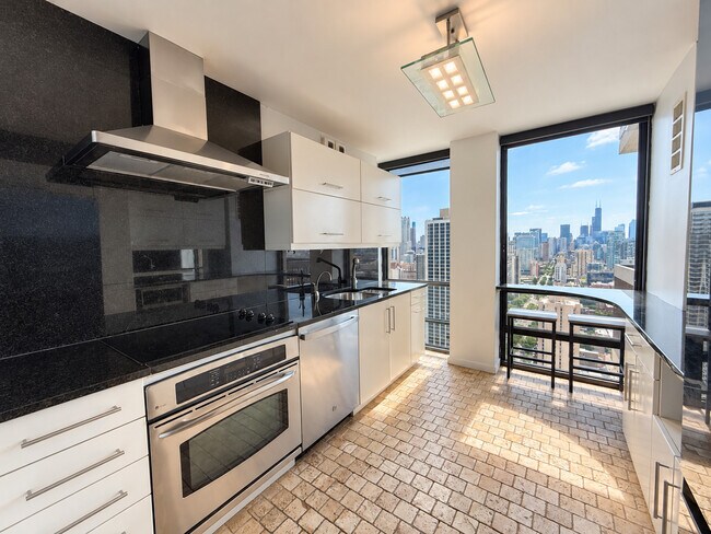 Photo - 1660 N La Salle Dr Unit 3502