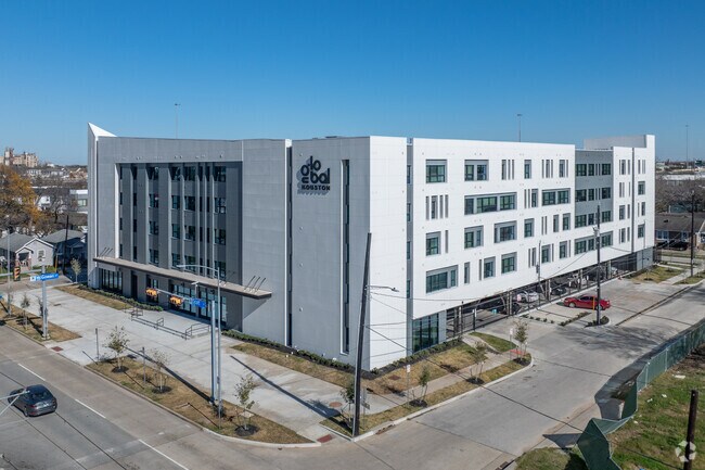 Photo - Global Houston