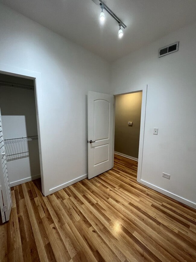 Photo - Skiritai 1037 Polk, LLC