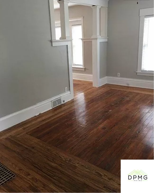 Photo - 129 Shepard St