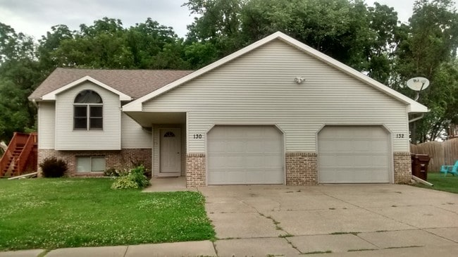 Photo - 130 Rhyme St