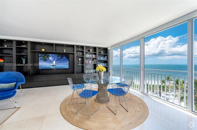 Building Photo - 613 Ocean Dr Unit 7C Rental