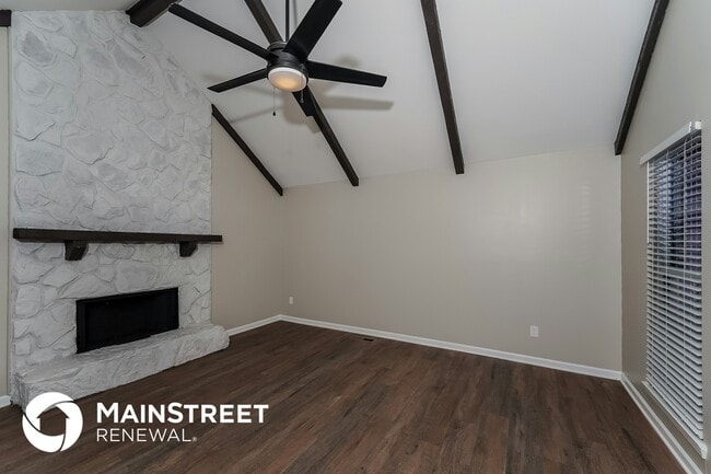 Photo - 6820 Briarwood Dr