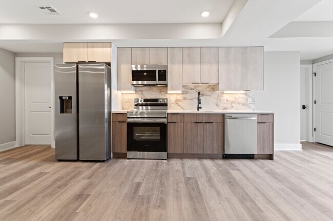 Photo - 520 N 37th St