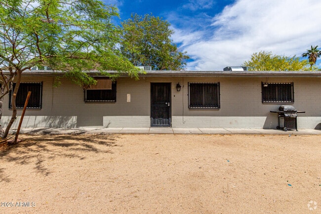 Building Photo - 1402 W Becker Ln Rental