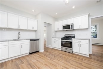 Building Photo - 39 Perry St Unit 1