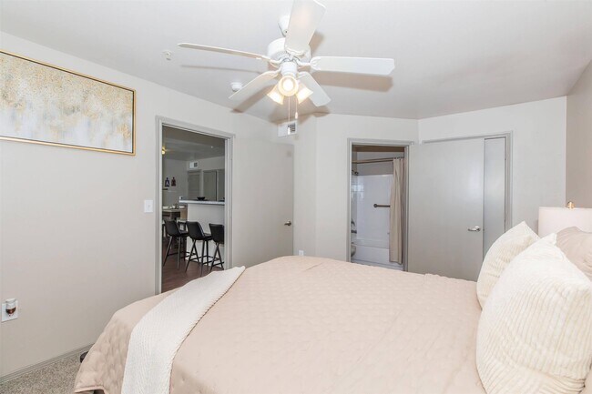 Photo - 1088 Park Plaza Dr Unidad C