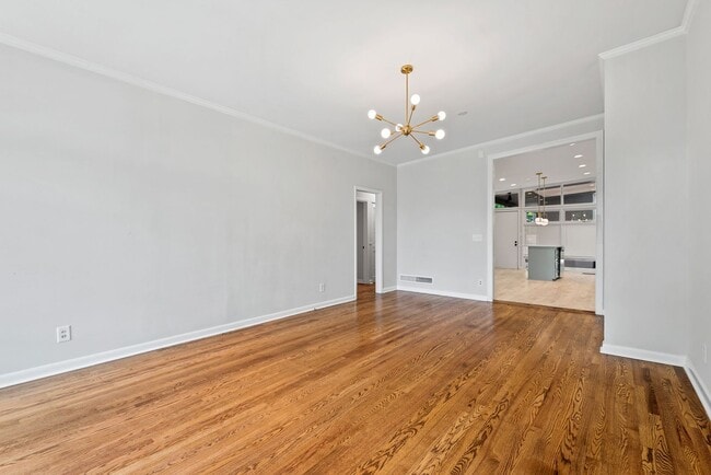 Photo - 2703 Ashland St Unit 2701 Ashland St