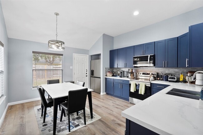 Photo - 4514 Coral Rose Ct