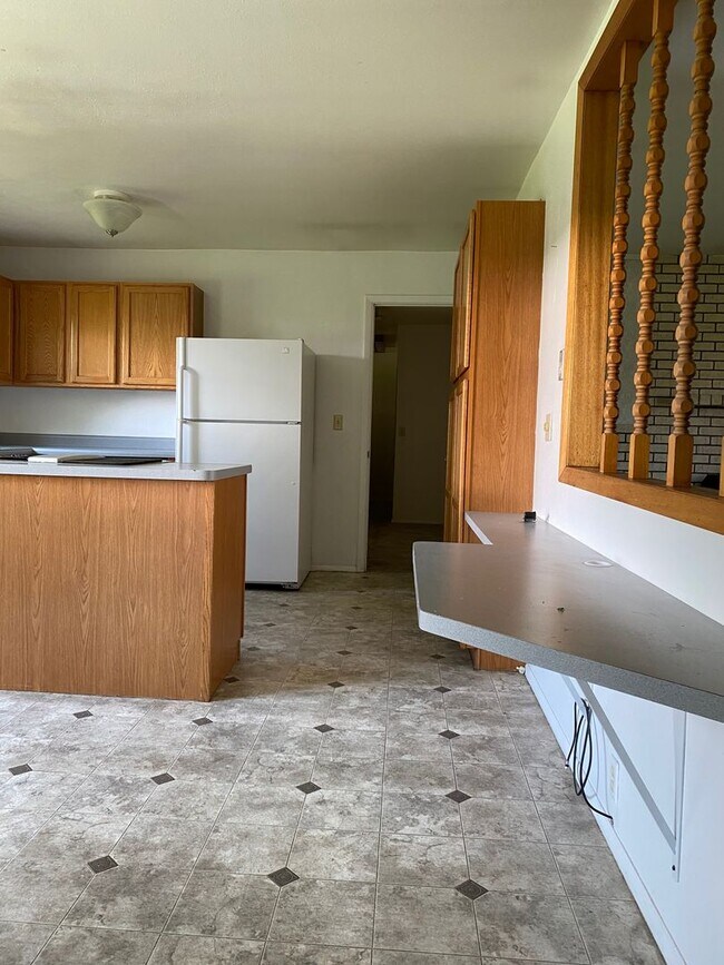 Photo - 711 Murphy Dr