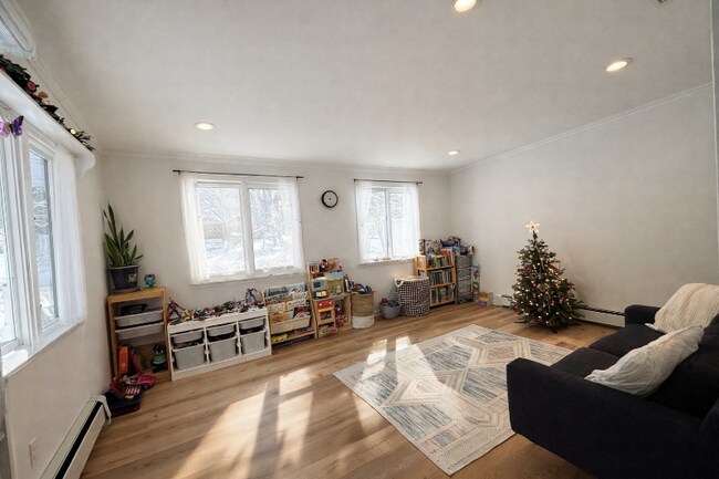 Photo - 23 Downing Pl