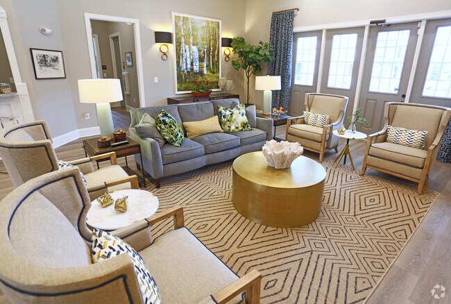 Clubhouse - Laurel View