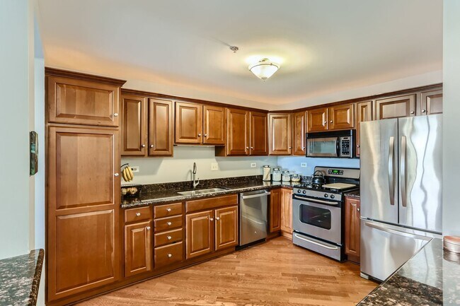 Photo - 1930 N Harlem Ave Unit 501