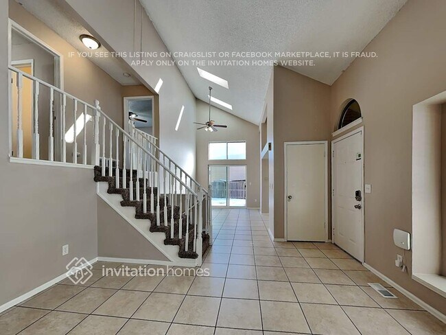 Photo - 4672 Biscay St