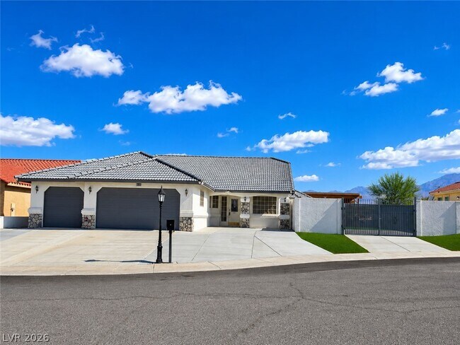 Photo - 3630 E Vineyard Dr