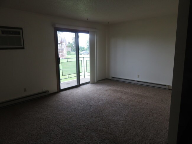 Photo - Hillsboro Manor