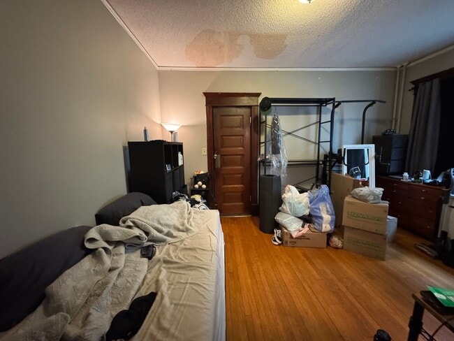 790 Dayton Ave Unit 2