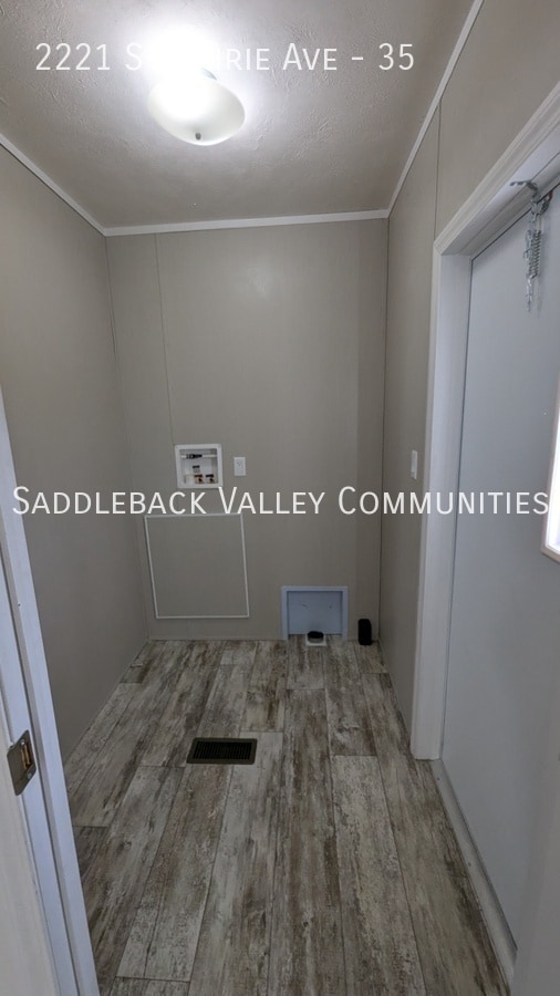 Photo - 2221 S Prairie Ave