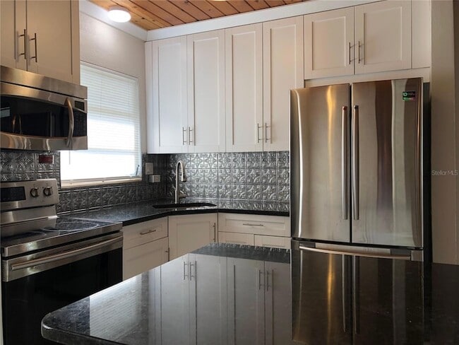 Photo - 80 Beverly Cir