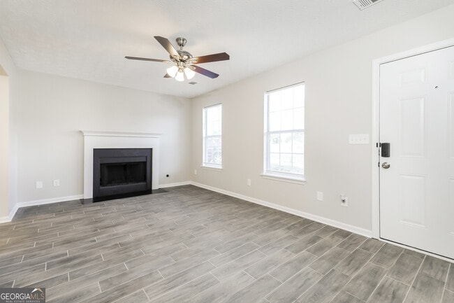 Photo - 38 Bay Cove Dr