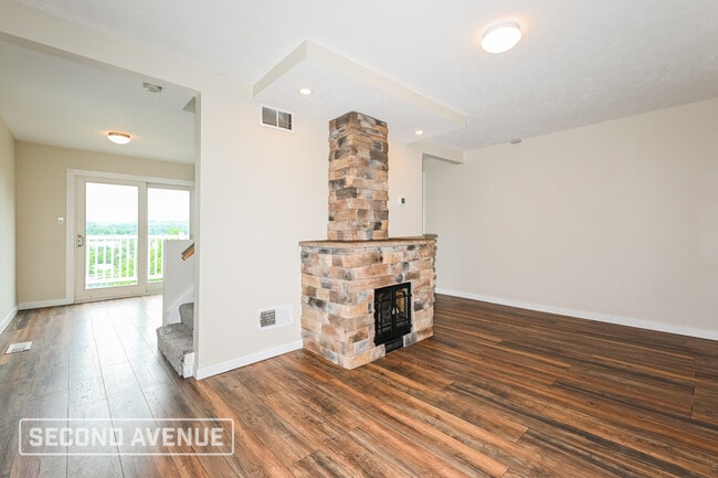 Photo - 182 Liberty St