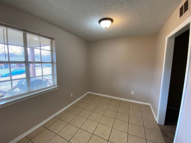 Photo - 1315/1317 Halcomb Ln. Unidad 1317 Halcomb Ln.