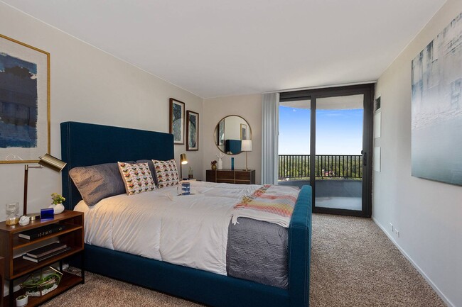 Photo - ReNew Wheaton Center