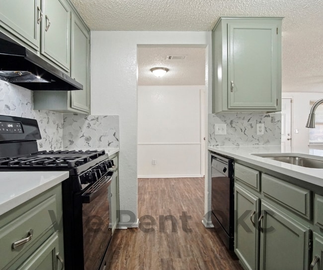 Photo - 7500 NW 113th Pl