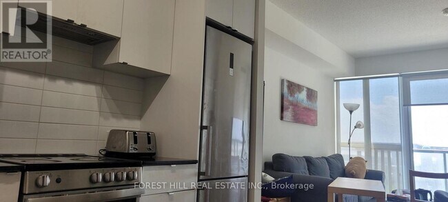 Photo - 49 E Liberty St Unité 704