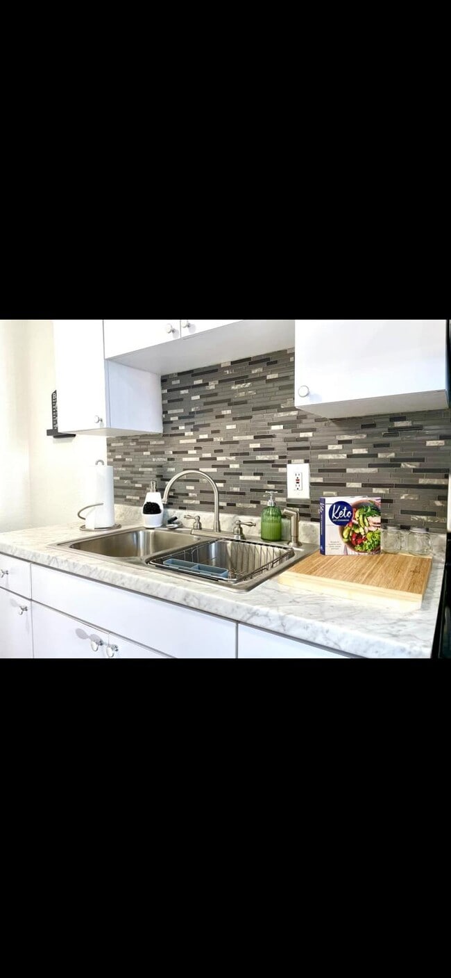 Photo - 2575 S Himes Ave Apartments