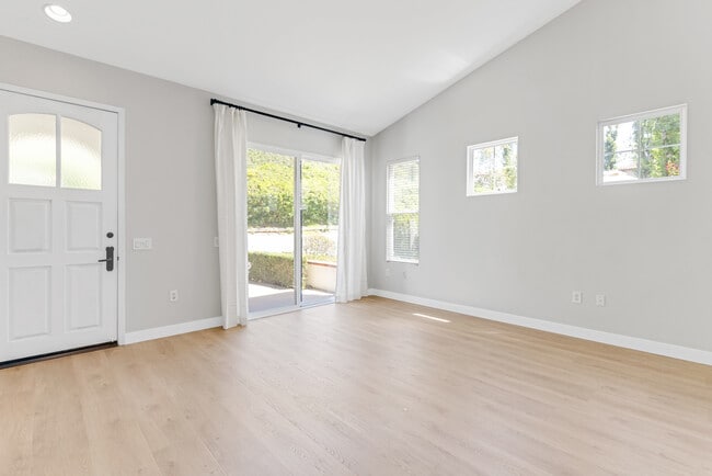 Photo - 14 Celano Ct