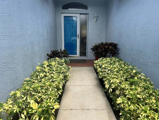 Building Photo - 245 Hemingway Dr Rental