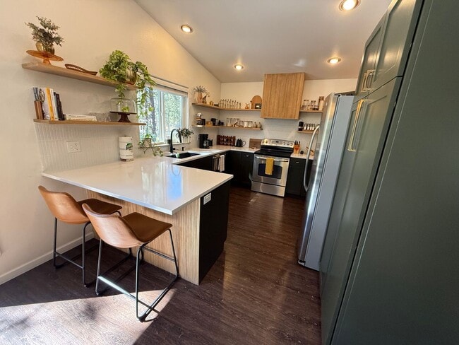 56333 Solar Dr