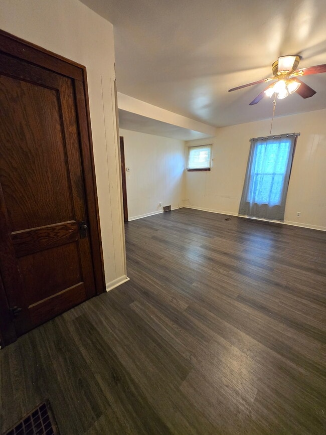 Photo - 32 Clairmont Pl Casa