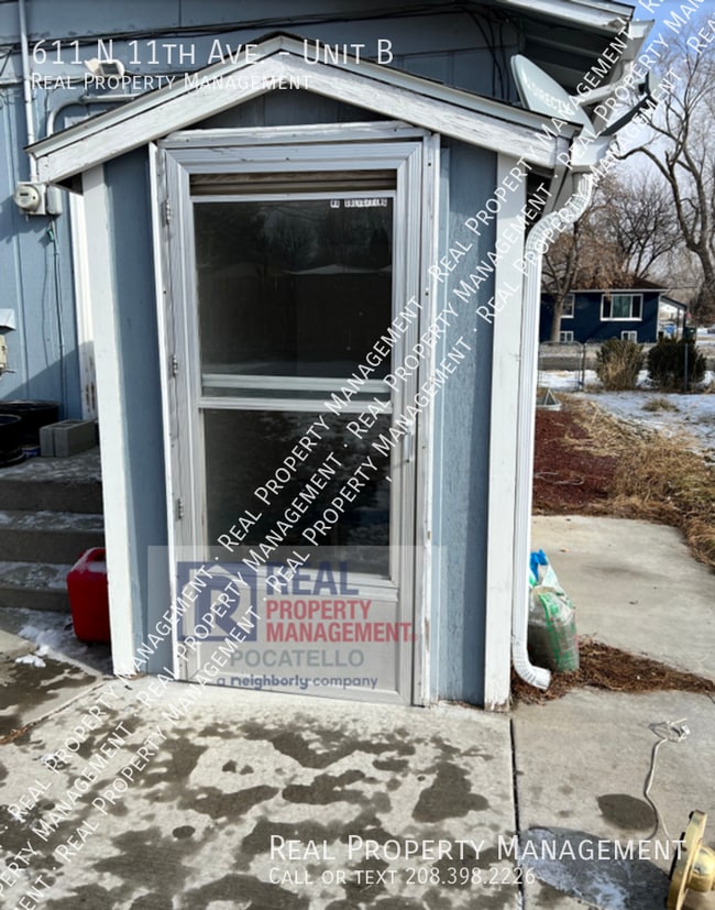 Photo - 611 N 11th Ave Unit B