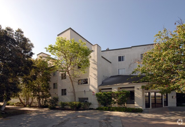 Photo - Academy Hall