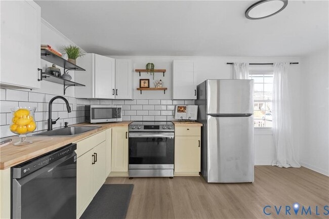 Photo - 401 Hunt Ave