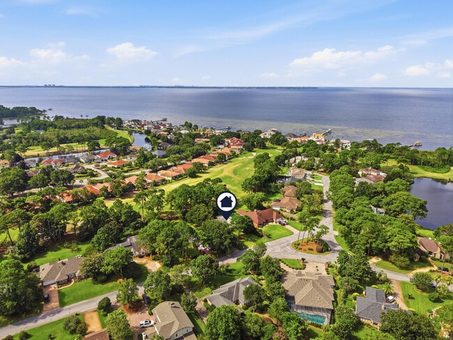 116 Baywind Dr