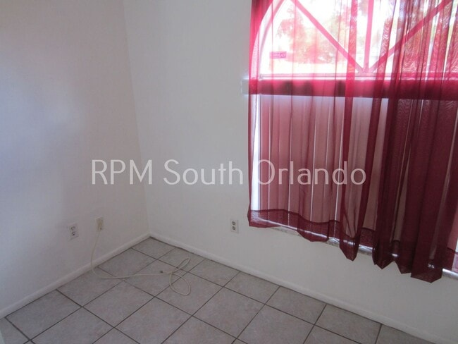 3510 Spring Land Dr