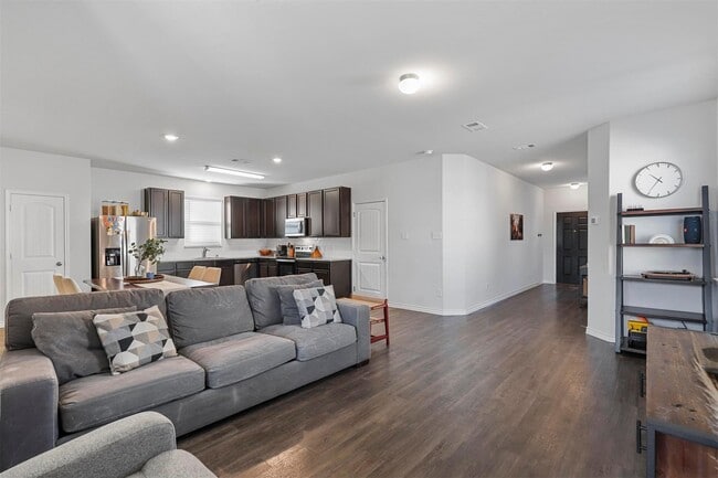 Photo - 1417 Desert Rock Way