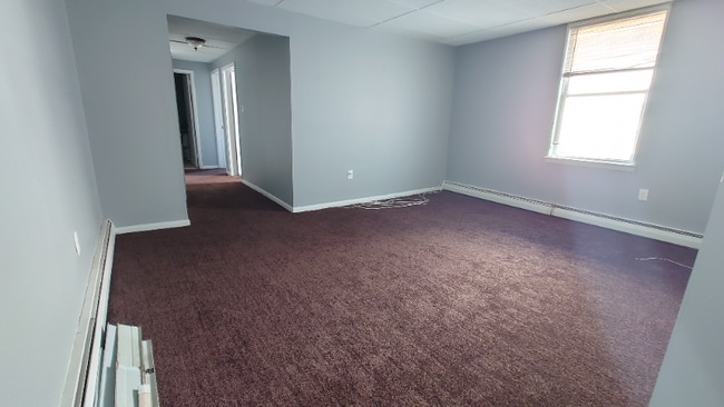 Photo - 18 S Forklanding Rd