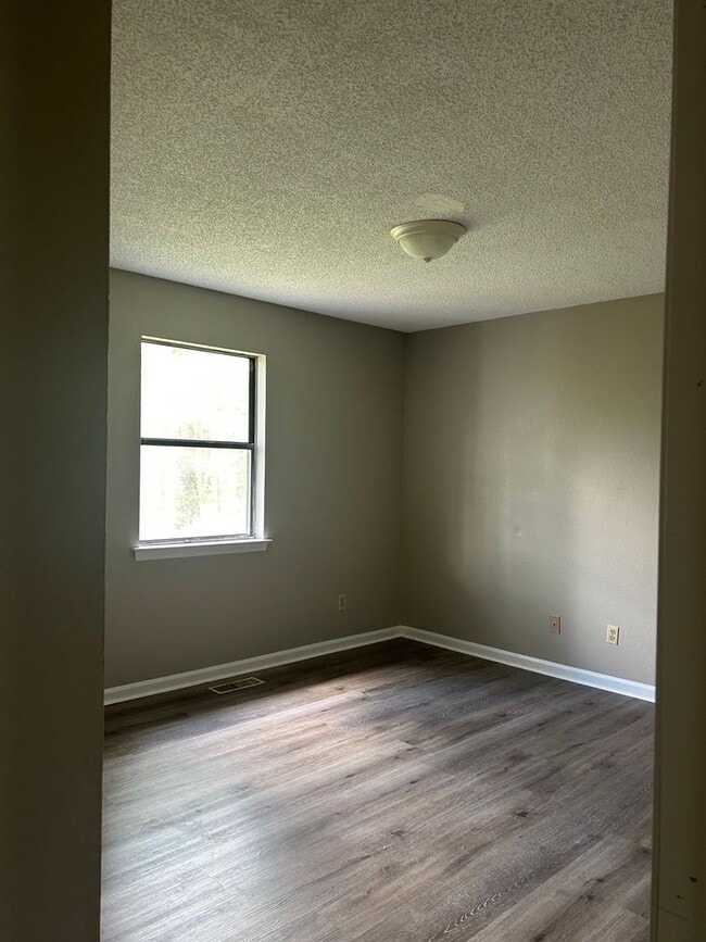 Photo - Duplex in Rossville GA