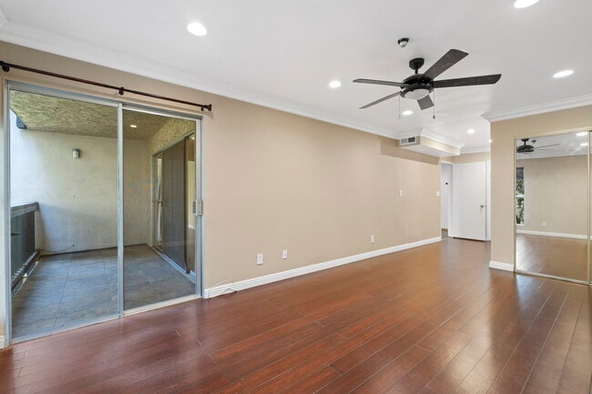 Photo - 3113 Raintree Cir