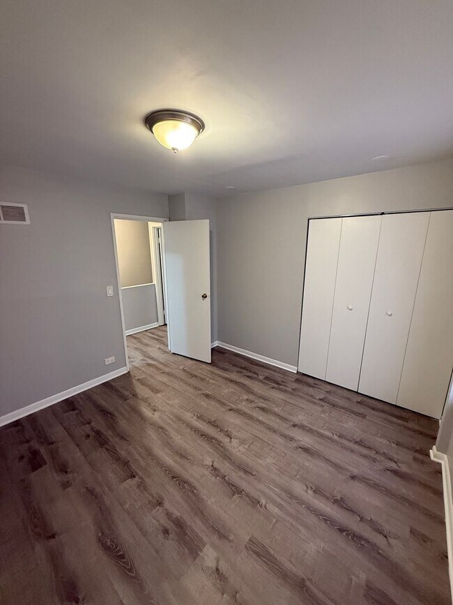 Photo - 745 W Gordon Ter Unit 206