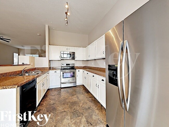 Photo - 13702 W Tara Ln