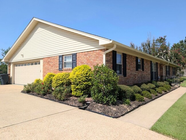 Photo - 516 Pine Hills Dr