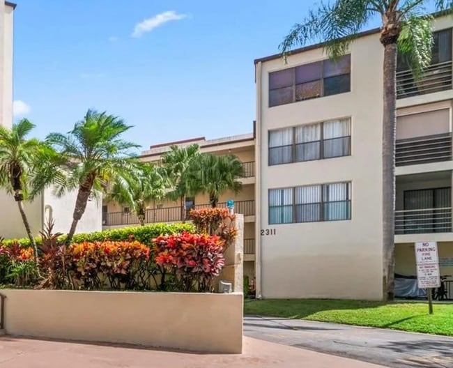 Photo - 2311 S Cypress Bend Dr