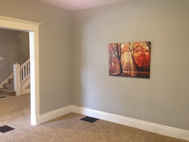 Living Room - 17 N Randolph St