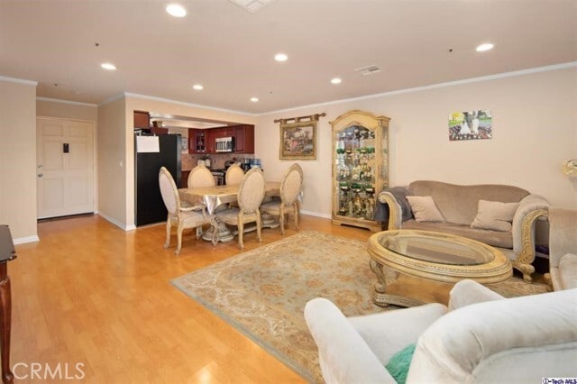 Photo - 1247 E Wilson Ave